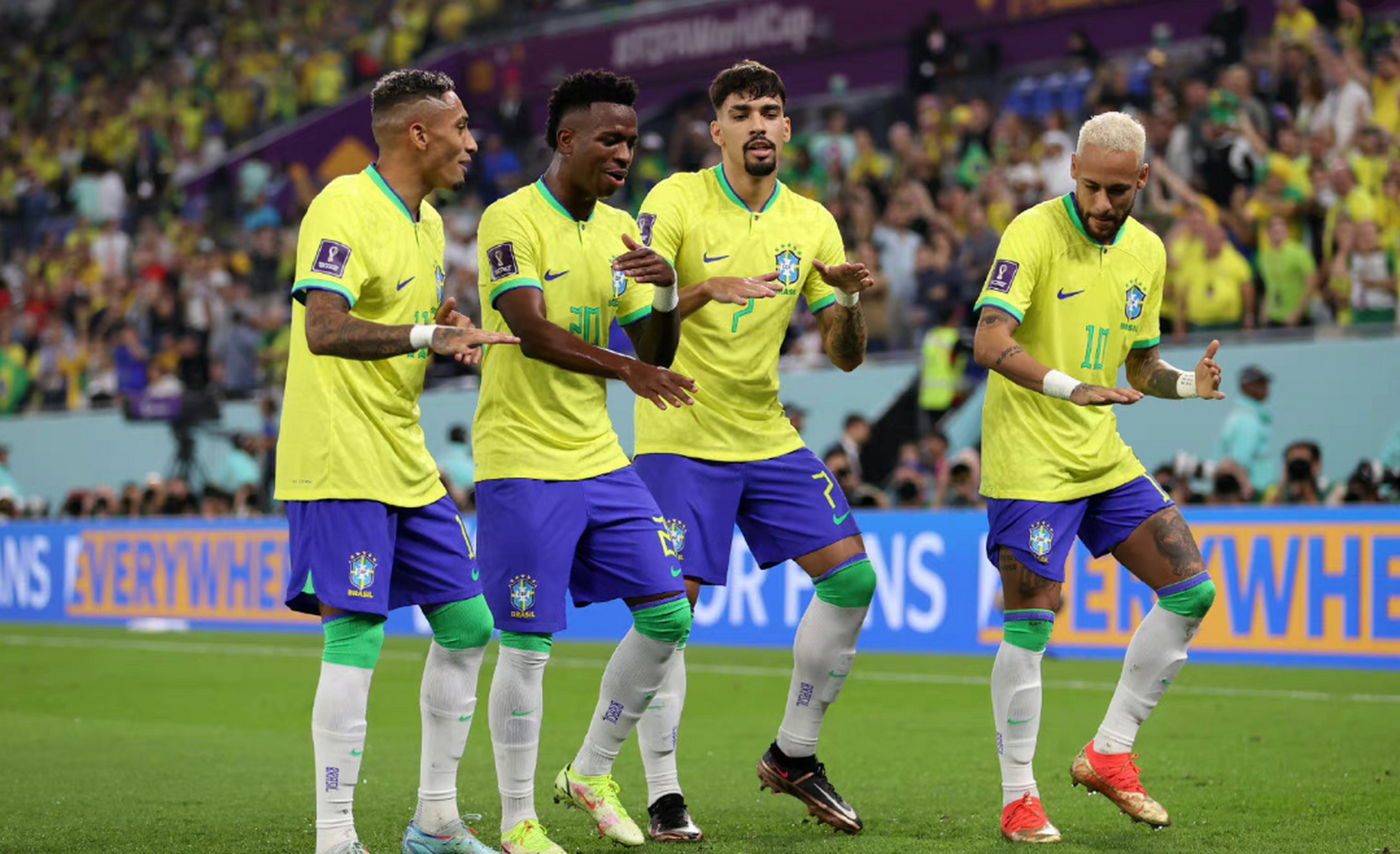 包含美国翻盘克罗地亚，内马尔刷新纪录的词条