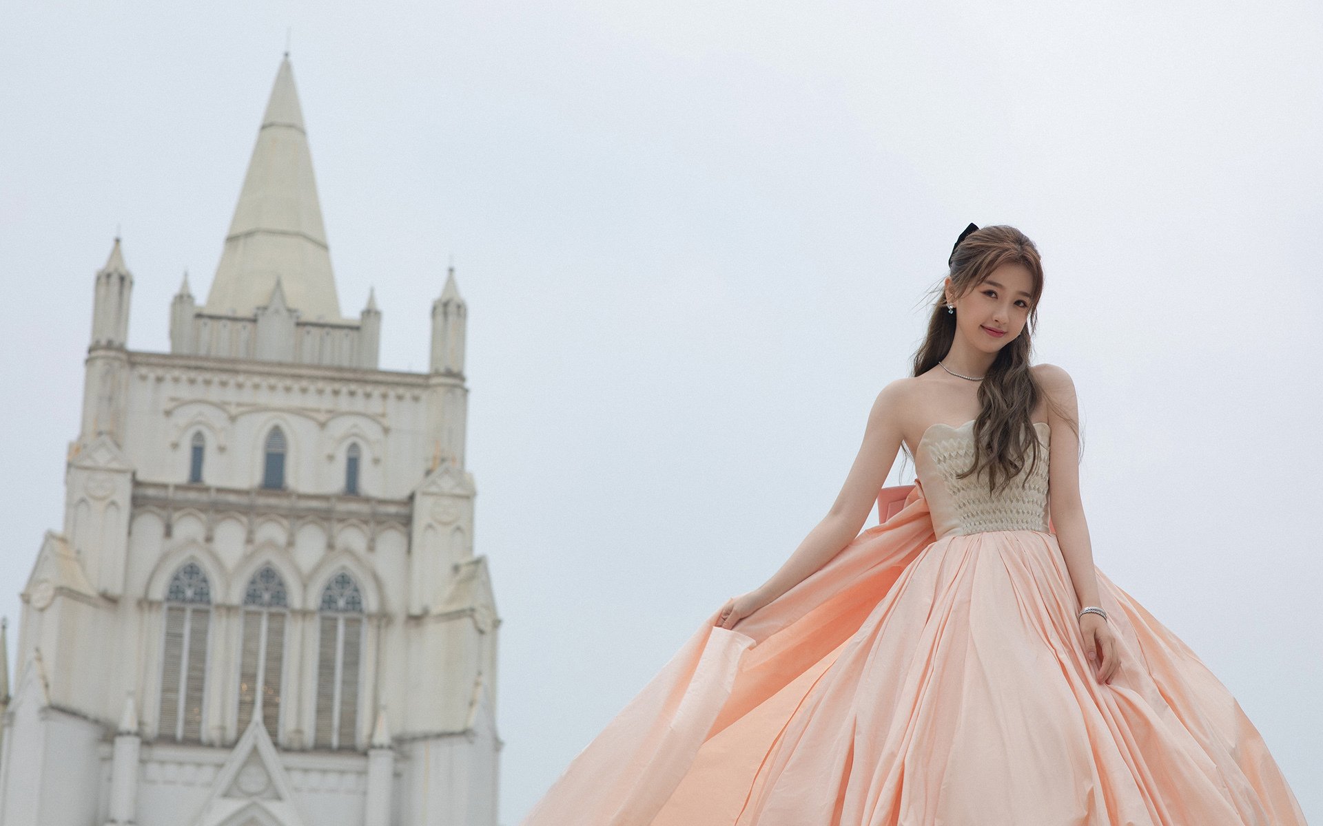 黑色闪电划破夜空，罗德里末节绝杀助洪都拉斯带走加纳