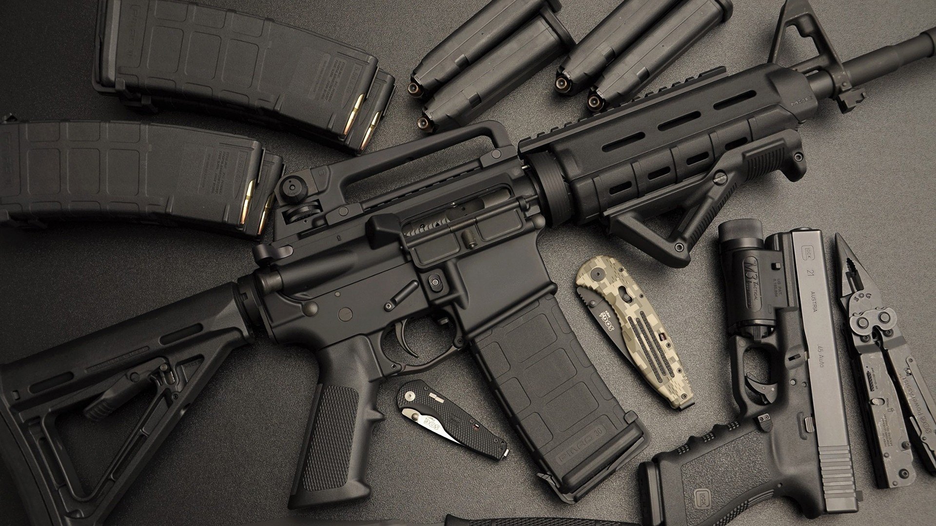 圣西罗南看台的哥伦比亚咖啡香—当红黑条纹遇见黄金一代，莱万在掌声中跨越山海