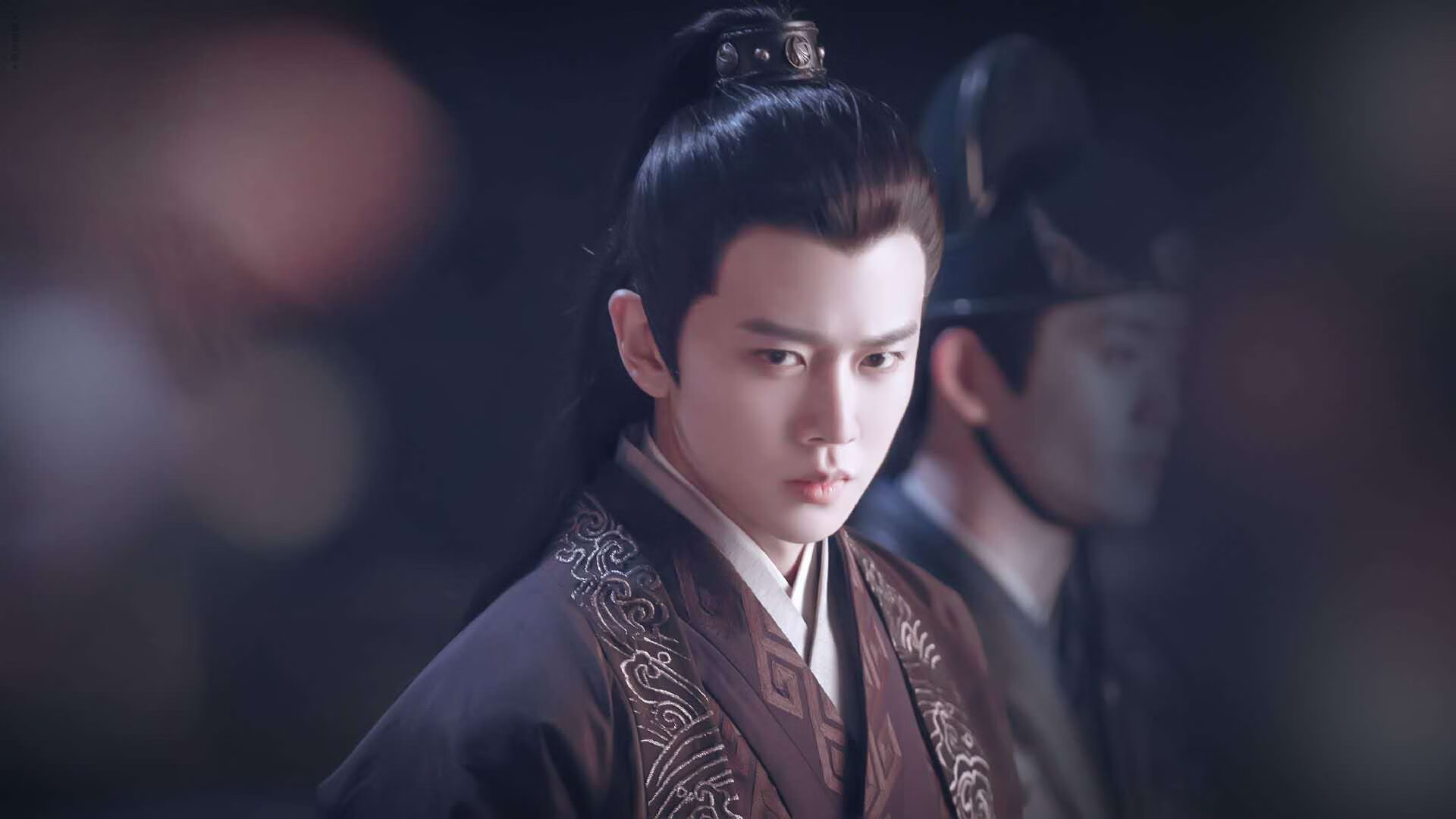 惊蛰雷鸣难敌神剑出鞘，勒沃库森火力网下的基米希乾坤一击