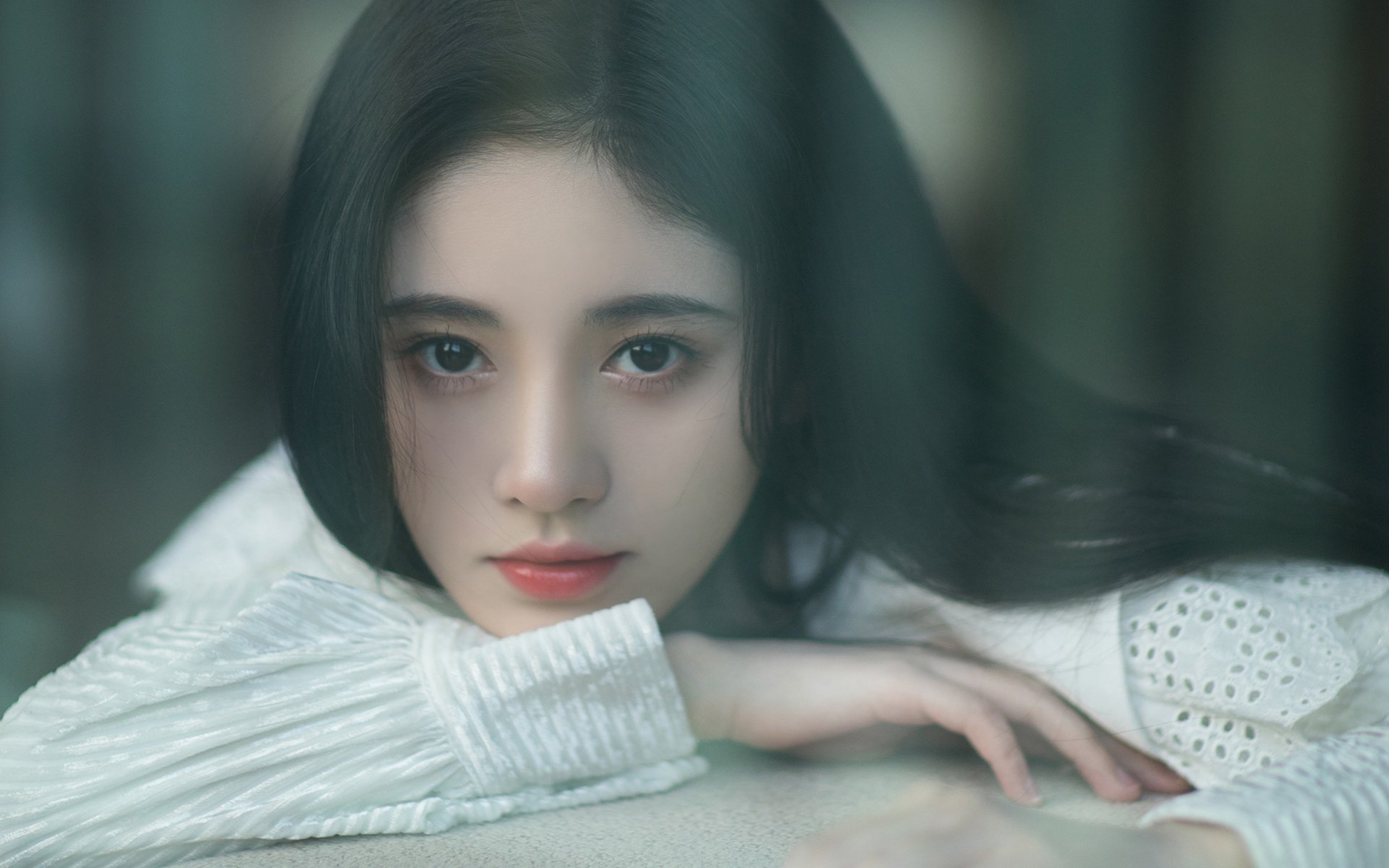 竞技场的荣耀，从西甲国家德比到乌克兰正面击溃智利